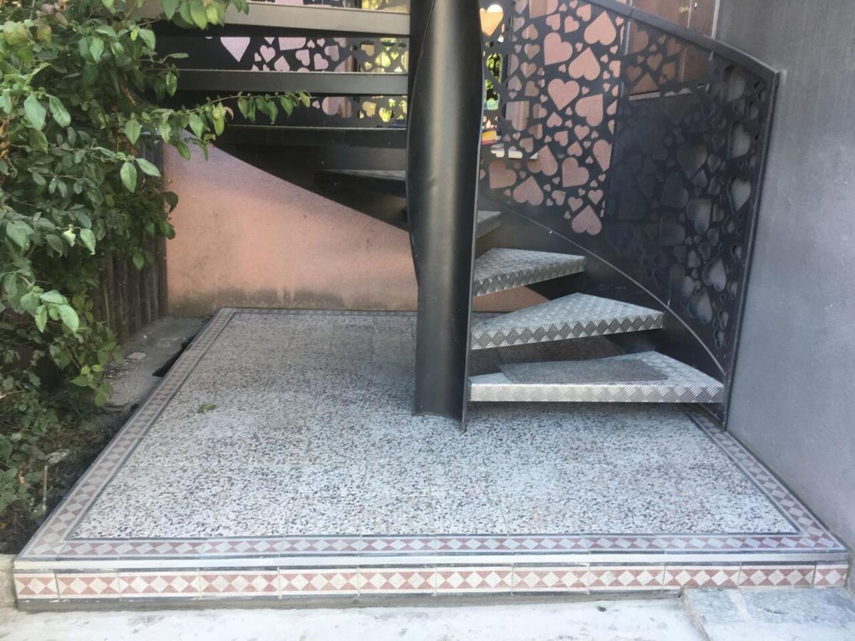 Le Manoir De Champlan Acomodação com café da manhã Grimisuat Exterior foto