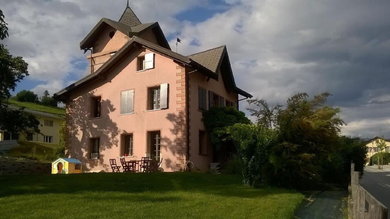 Le Manoir De Champlan Acomodação com café da manhã Grimisuat Exterior foto